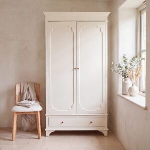 Armoire SELENA Maisons du Monde blanche à deux portes et tiroir
