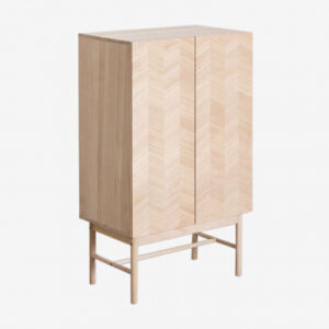 Armoire Garrik Sklum en bois de paulownia avec trois étagères