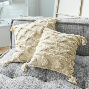 Housses de coussins LOBERON Linares en coton relief avec pompons aux coins