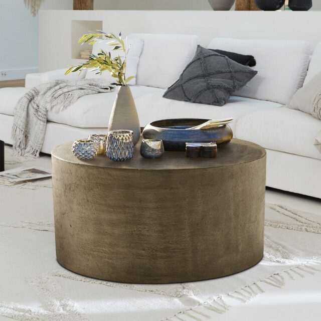 Table basse Lexy LOBERON en béton, au design épuré et massif