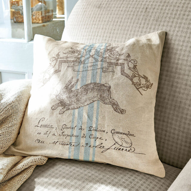 Housse de coussin La Lapin en coton et lin, avec motif de lapin imprimé
