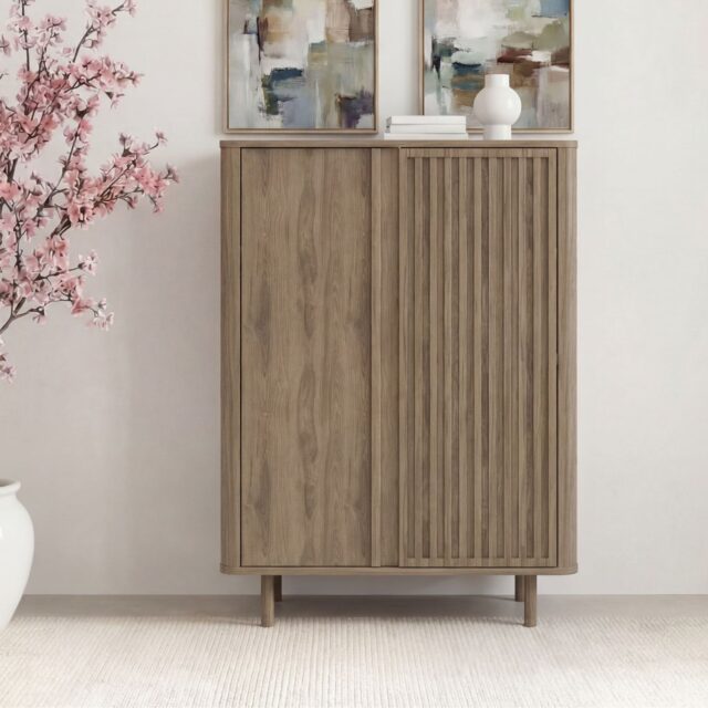 Commode Casanova Paris Bloom en finition chêne clair, au format vertical.