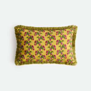 Housse de coussin Milzi rectangulaire avec broderies florales et franges