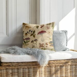 Housse de coussin Selarune en lin pur à imprimé botanique détaillé