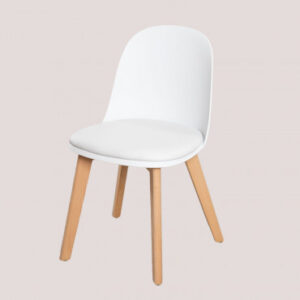 Chaise Belyna Sklum blanche avec assise en polypropylène et pieds en hêtre