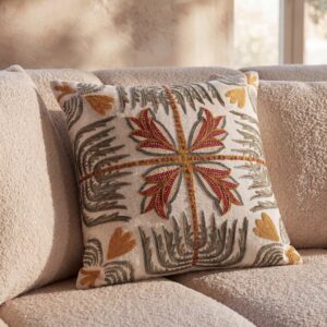 Housse de coussin Maisons du Monde en coton, motif exotique brodé multicolore