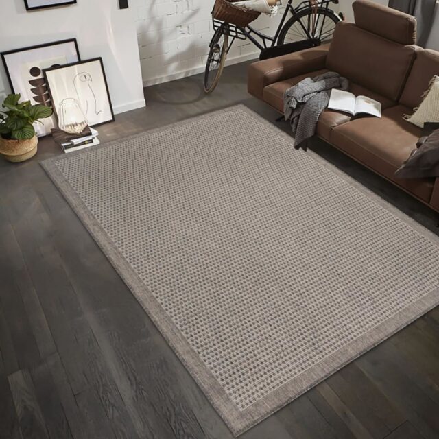 Le tapis Un amour de tapis NOUCHY marron, tissé à plat et rectangulaire